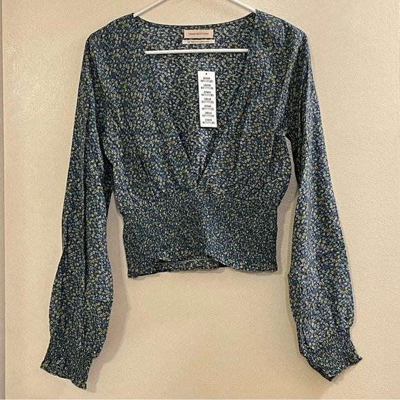 URBAN OUTFITTERS Floral Blouson Top in Mint‎ - Picture 5 of 9